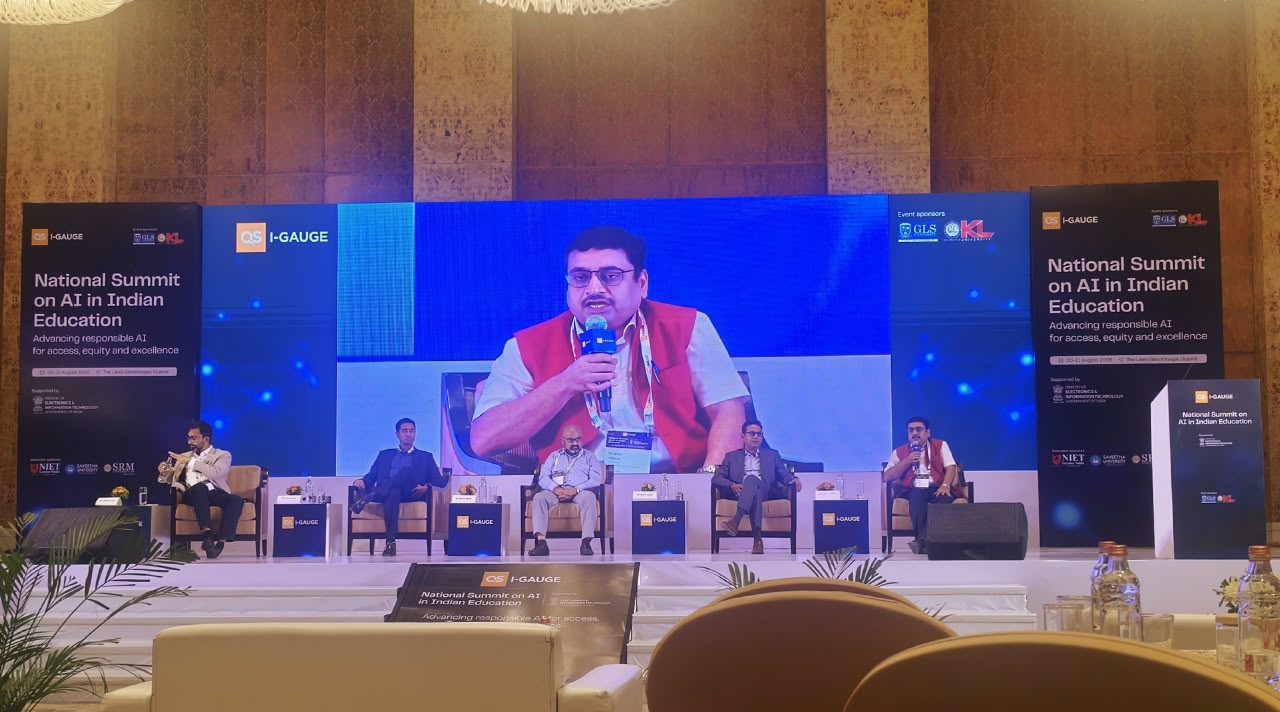 Archit Bhatt speaking at National Summit on AI in Indian Education